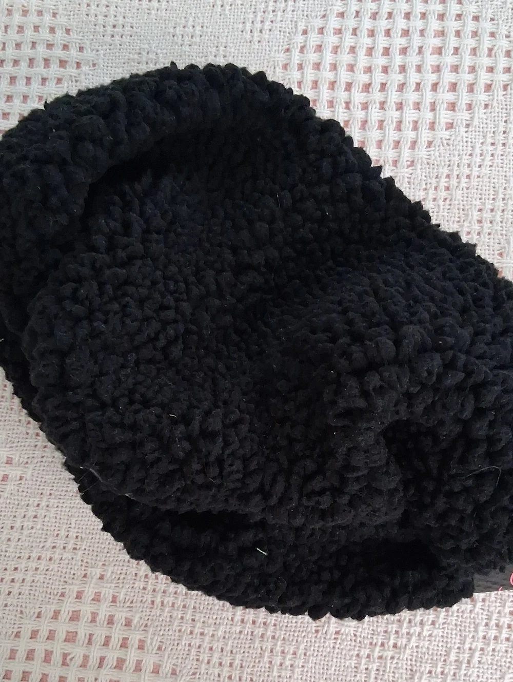 Cuddl Duds Black & Gray Leopard Sherpa Cape